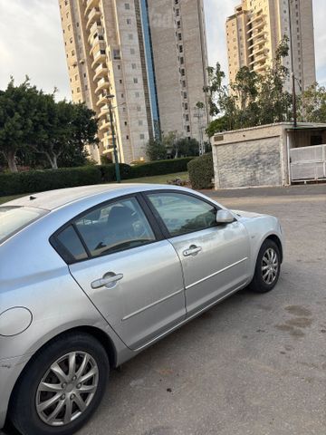מאזדה 3
