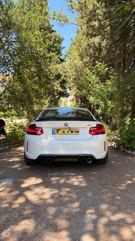 ב מ וו M2