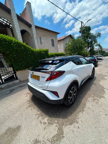 טויוטה C-HR