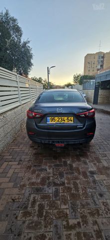 מאזדה 2