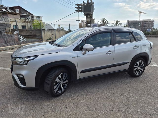 סוזוקי S-Cross