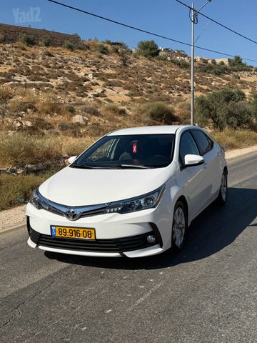 מודעת רכב טויוטה קורולה