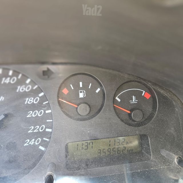 ניסאן אלמרה