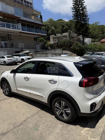 קיה נירו