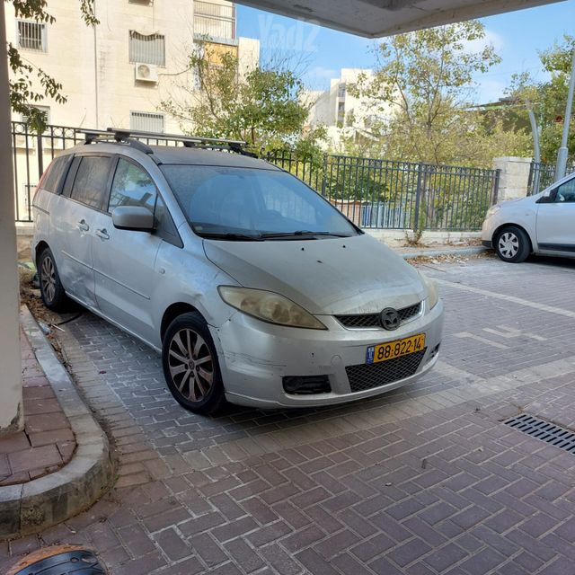 מודעת רכב מאזדה 5