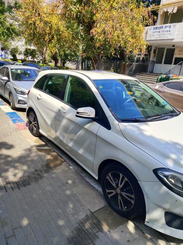 מרצדס-בנץ B-class