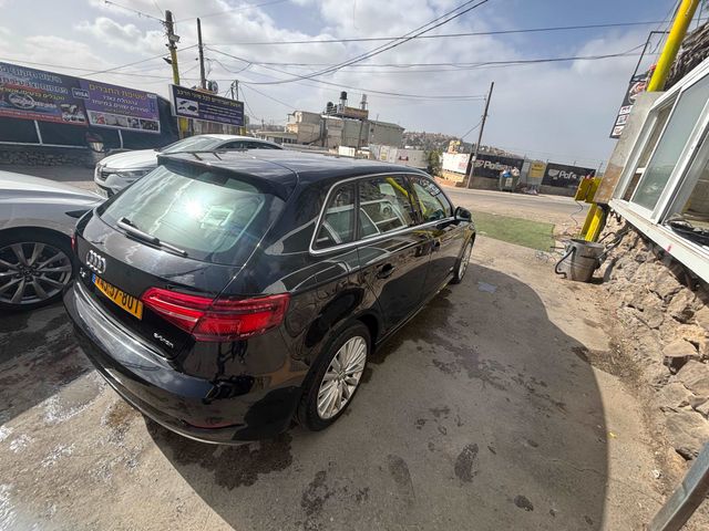 אאודי A3