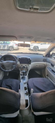 יונדאי אקסנט i25