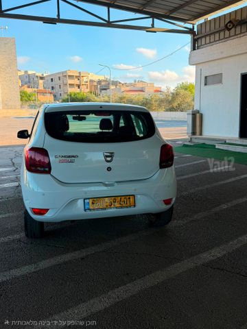 דאצ'יה סנדרו