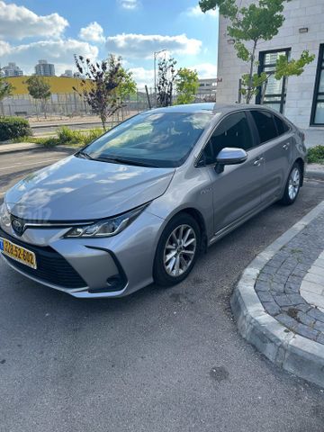 מודעת רכב טויוטה קורולה