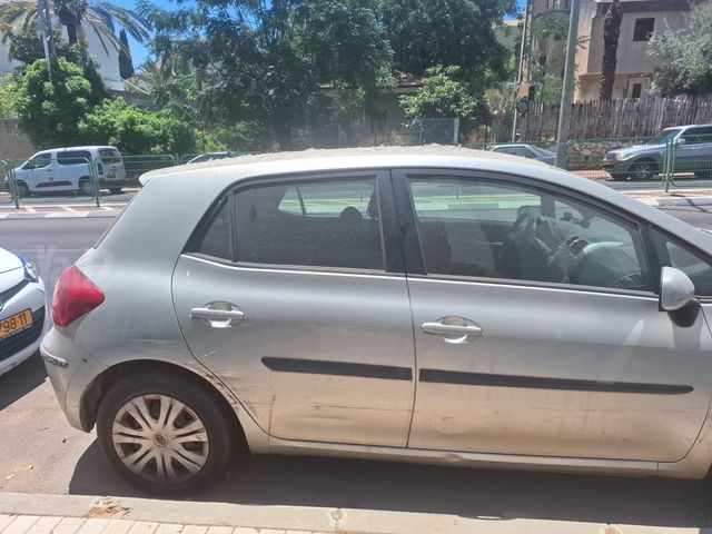 טויוטה אוריס