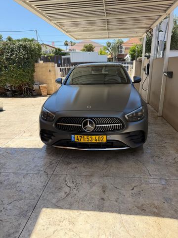 מודעת רכב מרצדס-בנץ E-class