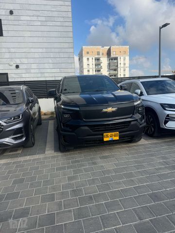 שברולט סילברדו EV