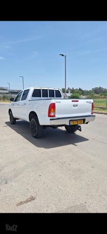 טויוטה היילקס