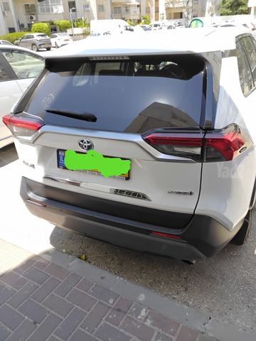 טויוטה RAV4