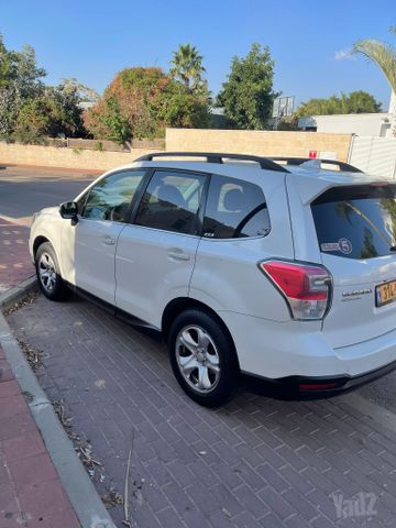 מודעת רכב סובארו פורסטר