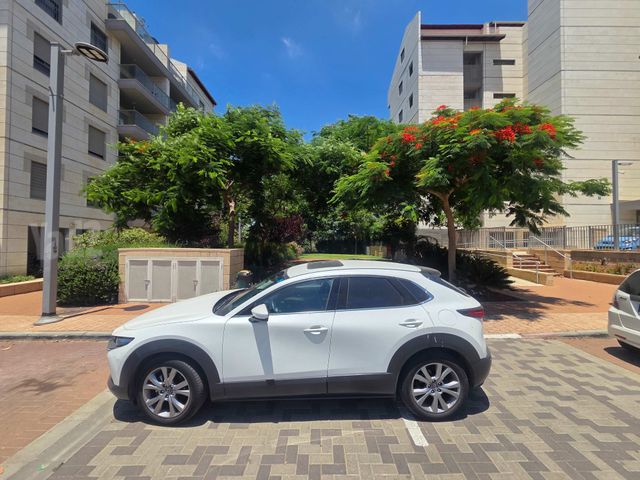 מאזדה CX-30