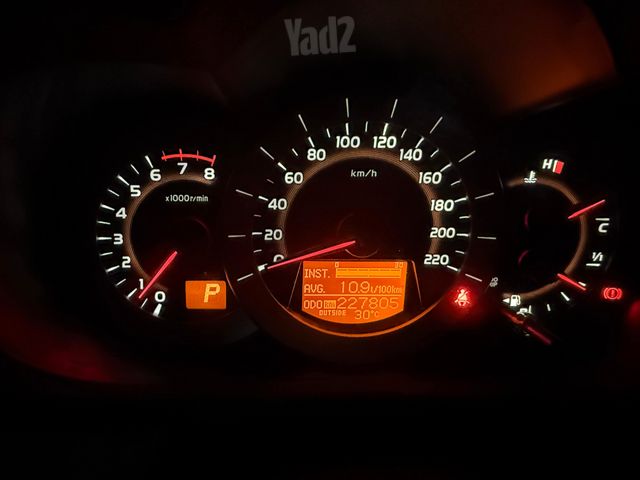 טויוטה RAV4