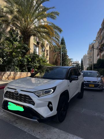 מודעת רכב טויוטה RAV4
