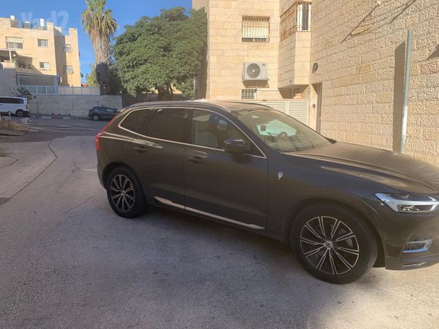 מודעת רכב וולוו XC60