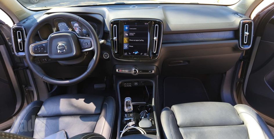 מודעת רכב וולוו XC40