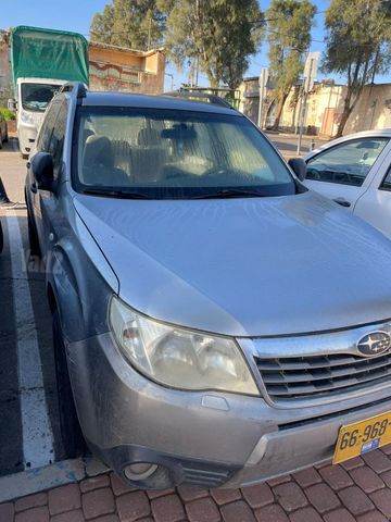 סובארו פורסטר