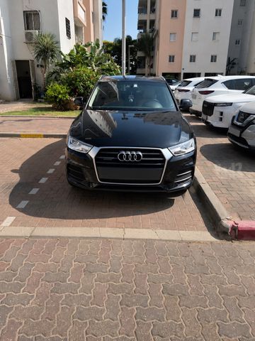אאודי Q3
