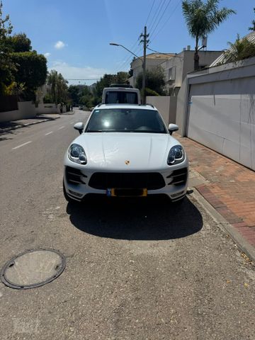 פורשה מקאן