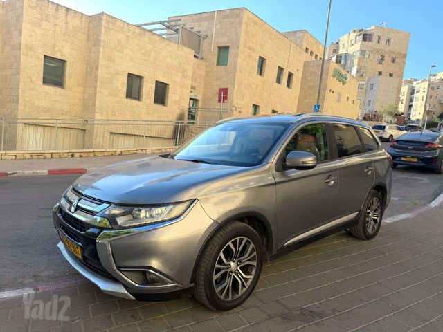 מודעת רכב מיצובישי אאוטלנדר