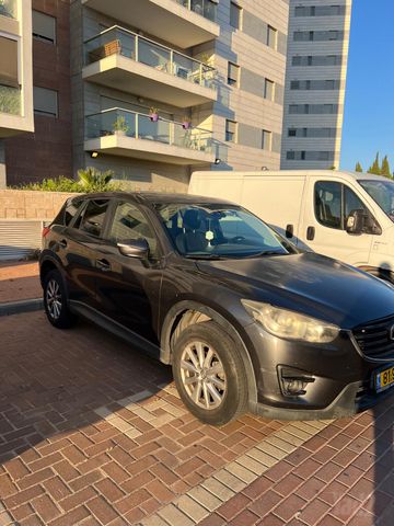 מודעת רכב מאזדה CX-5