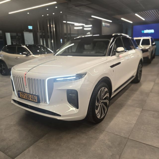 מודעת רכב הונגצ'י E-HS9