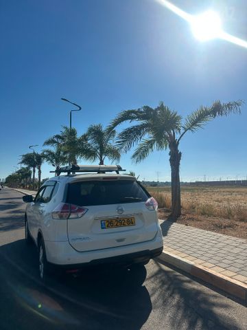 ניסאן אקס טרייל