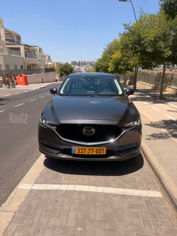 מודעת רכב מאזדה CX-5