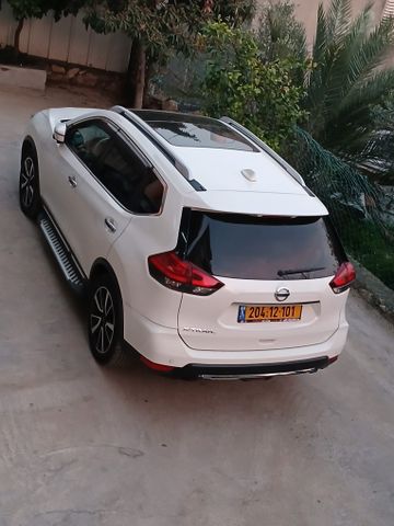מודעת רכב ניסאן אקס טרייל