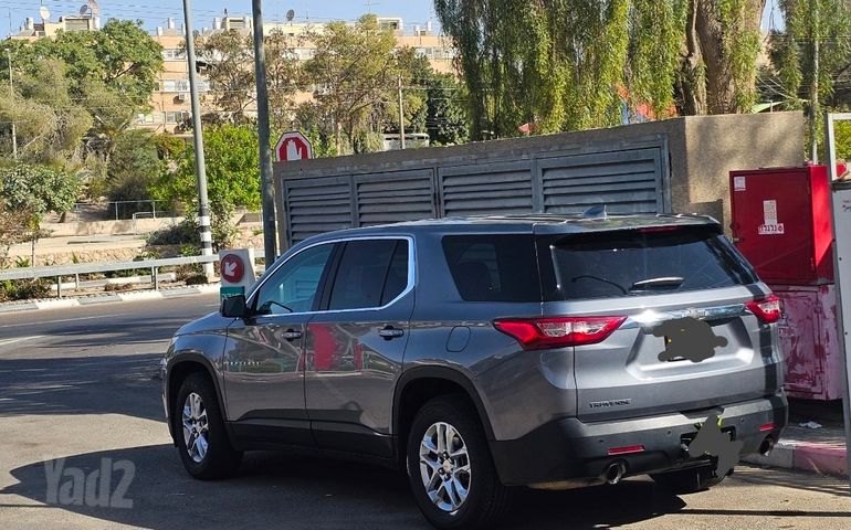 שברולט טראוורס