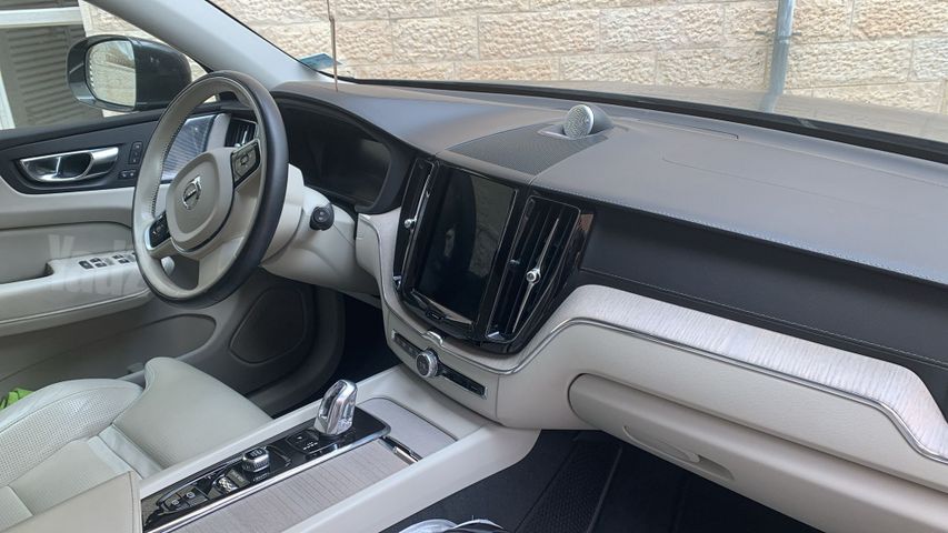 וולוו XC60
