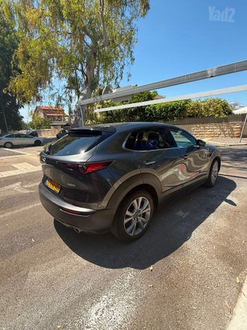מאזדה CX-30
