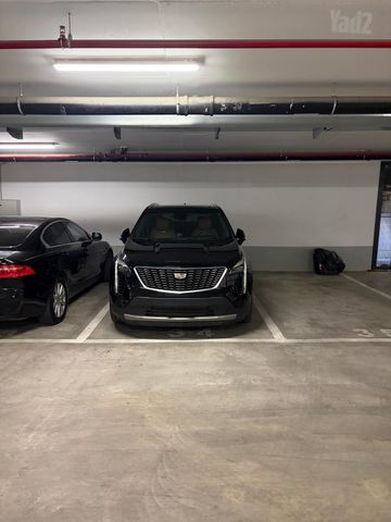 מודעת רכב קאדילק XT4