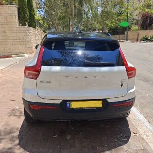 וולוו XC40