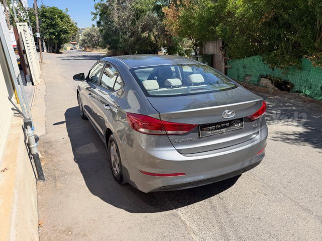 יונדאי אלנטרה