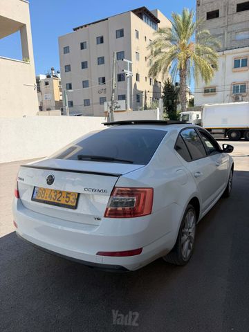 סקודה אוקטביה
