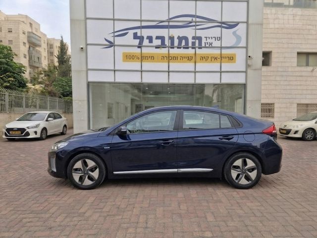 מודעת רכב יונדאי איוניק