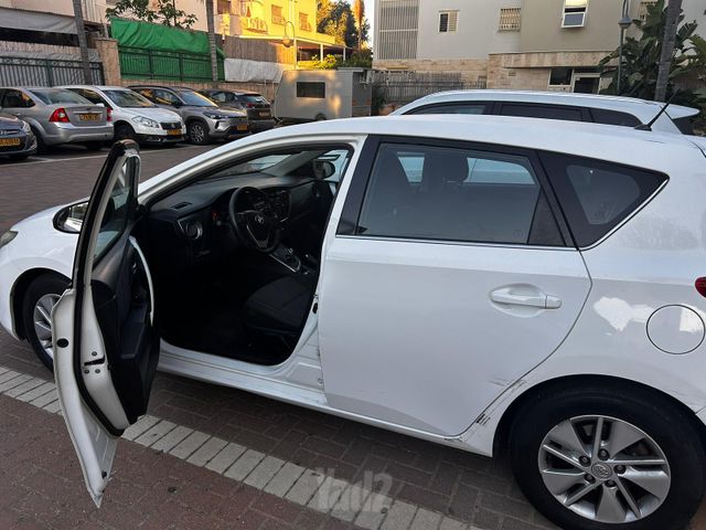 טויוטה אוריס