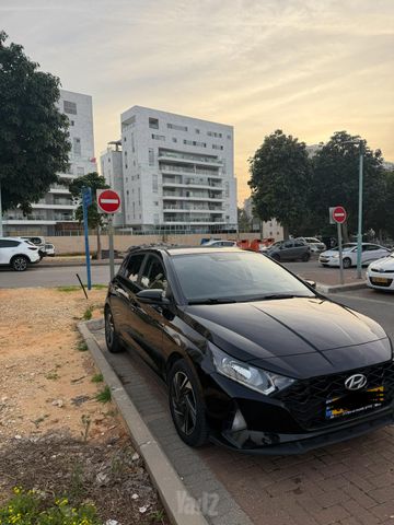 יונדאי i20