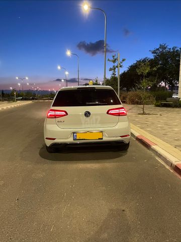 פולקסווגן גולף