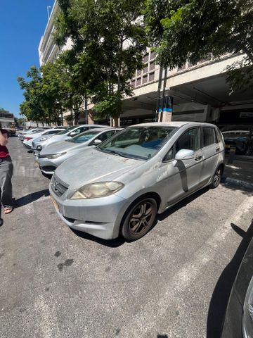 הונדה FR-V