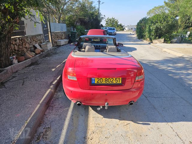 אאודי A4