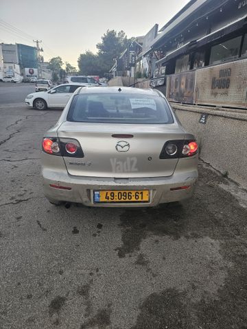 מאזדה 3