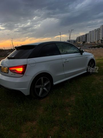 אאודי A1