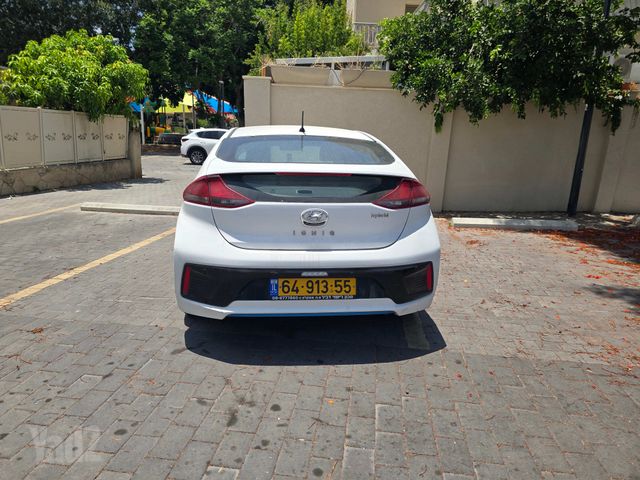 מודעת רכב יונדאי איוניק